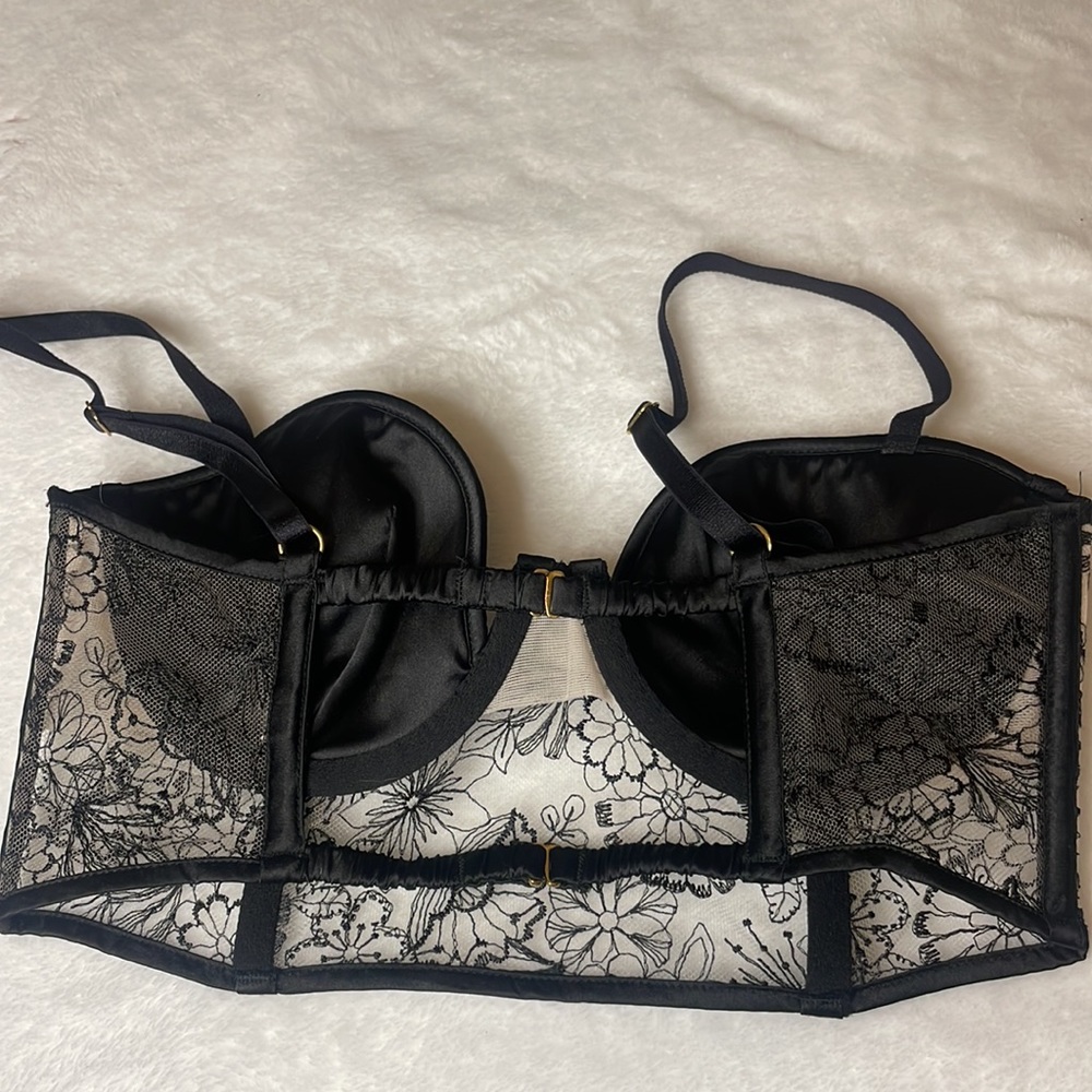 Bustier - Picture 3 of 4